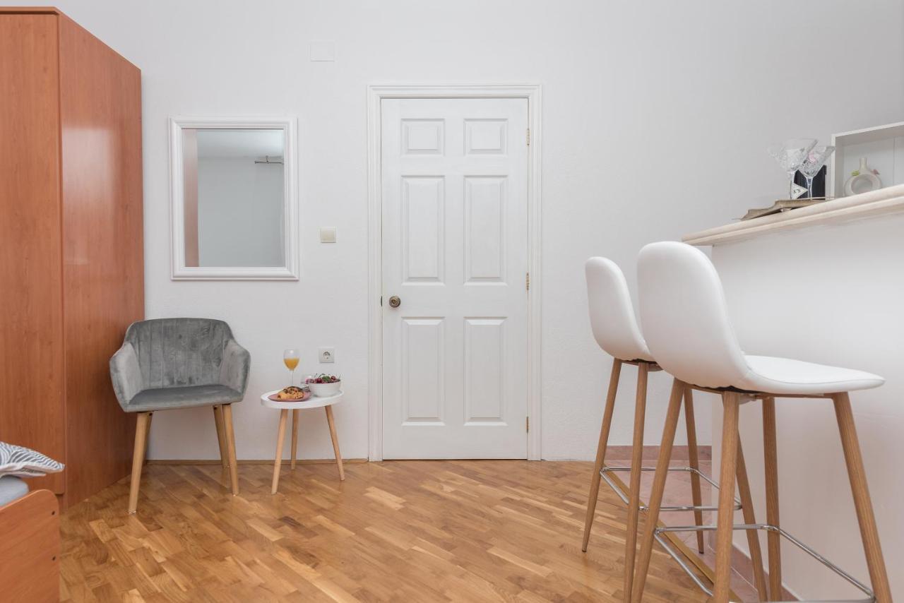 Apartment Skiljini Dvori - Studio-apartman 3 *