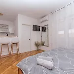 Skiljini Dvori - Studio-Apartman 3